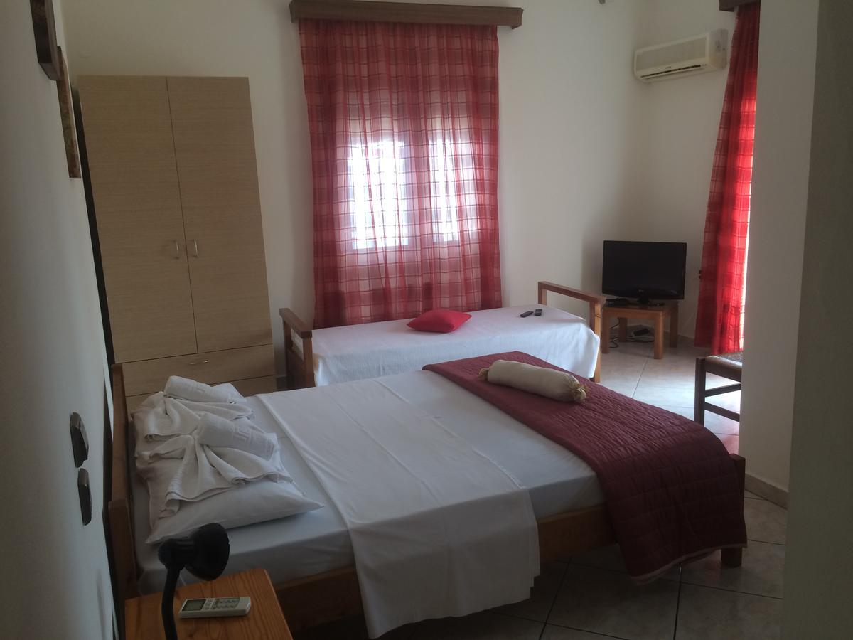 Molos Beach Rooms Kissamos Luaran gambar