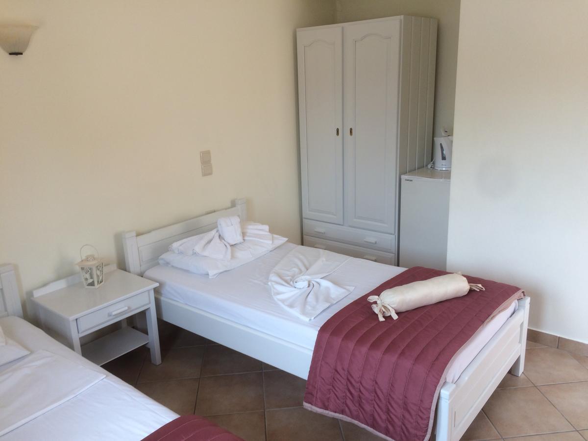 Molos Beach Rooms Kissamos Luaran gambar