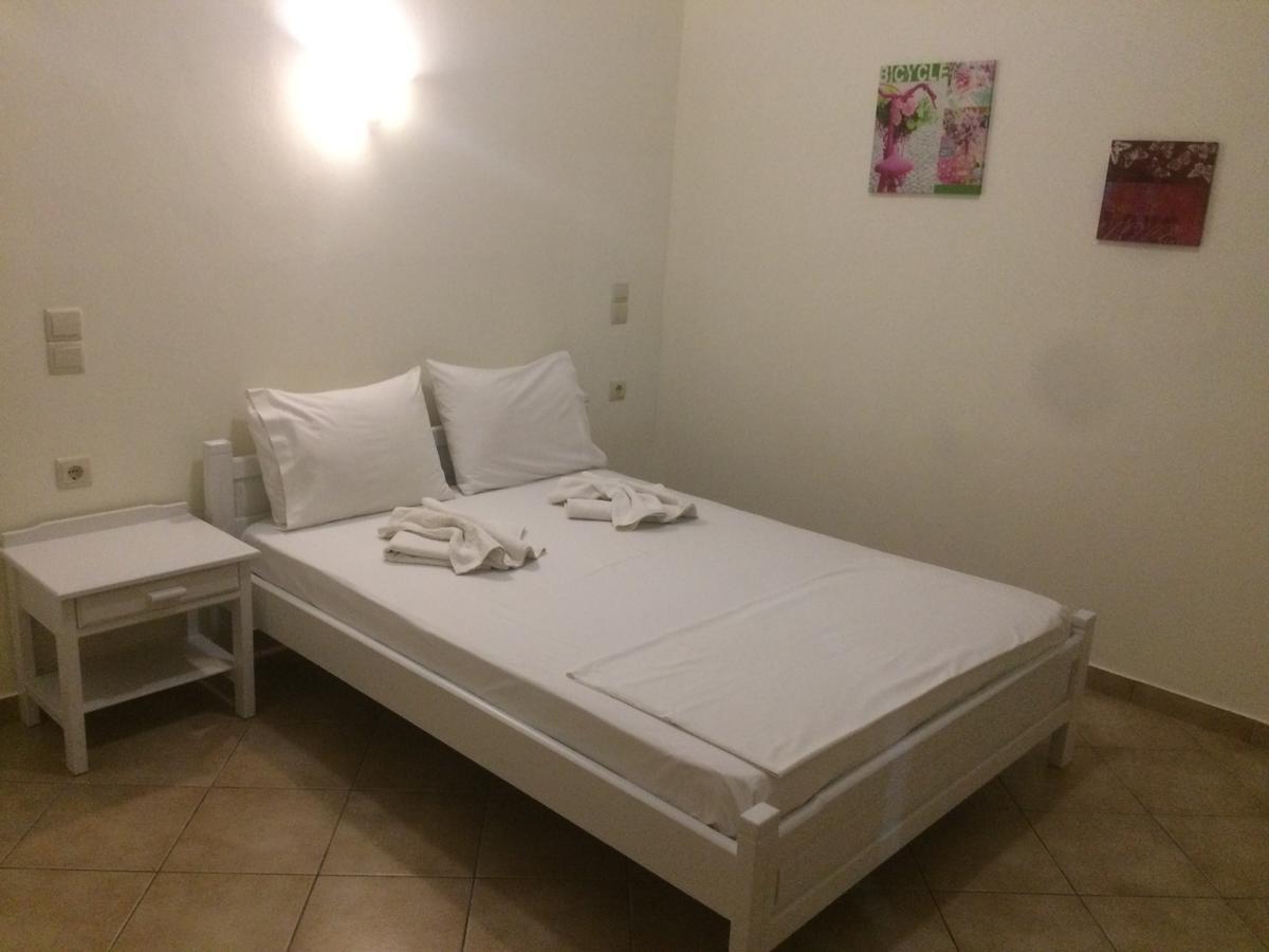 Molos Beach Rooms Kissamos Luaran gambar