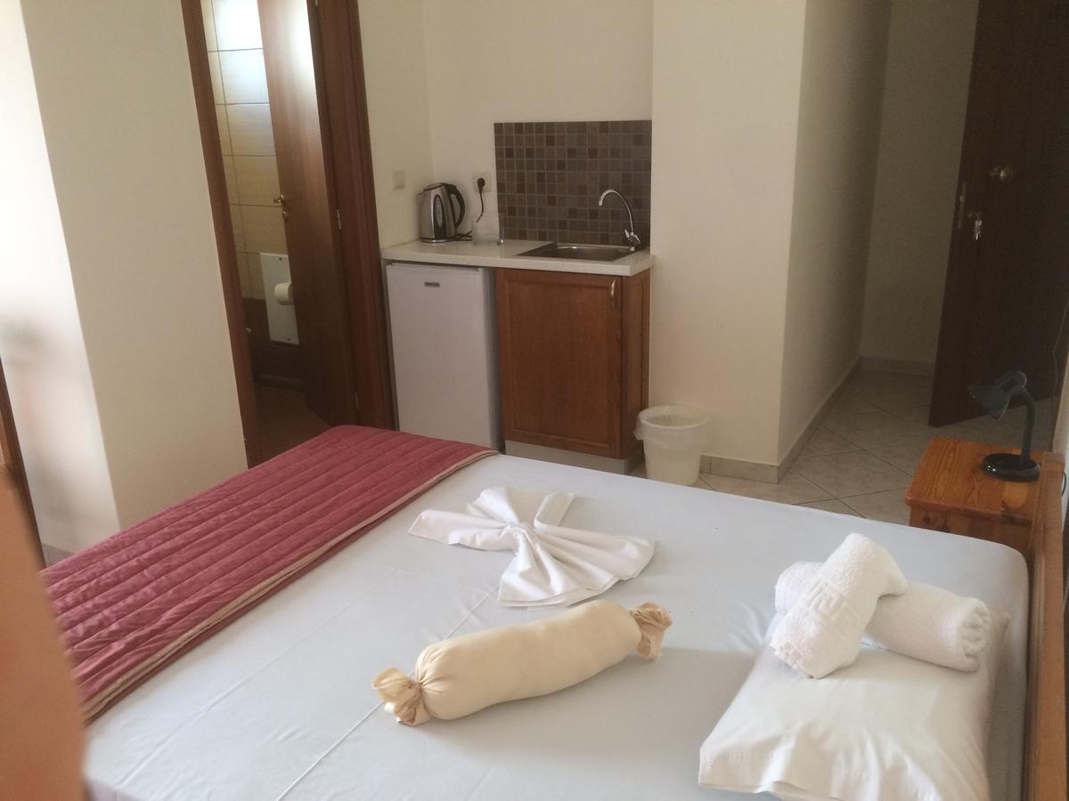 Molos Beach Rooms Kissamos Luaran gambar
